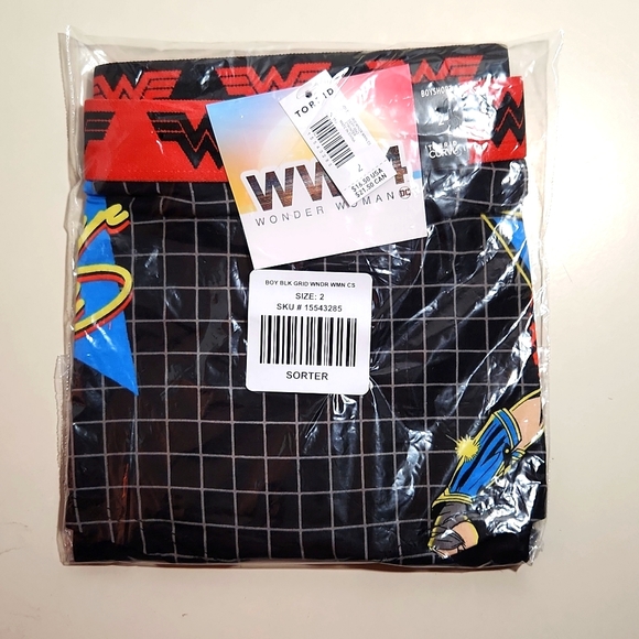 ♥️NWT VINTAGE TORRID WONDER WOMAN PANTY- HIGH RISE - BOYSHORT - PLUS SIZE - Picture 4 of 10